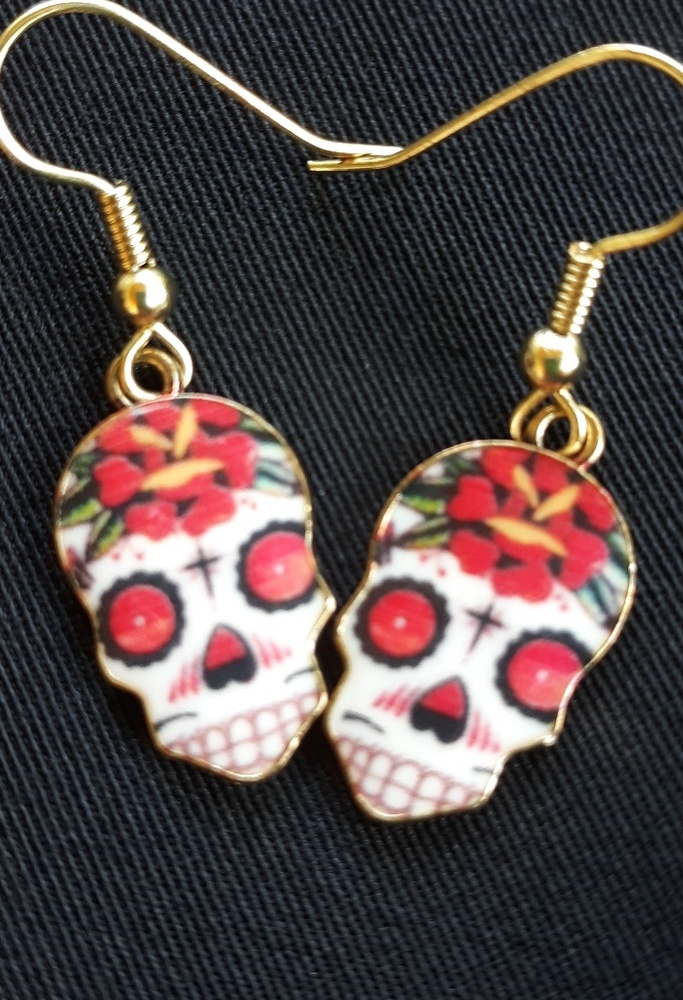 Scull Dead of dawn earrings - Picture 5 of 6
